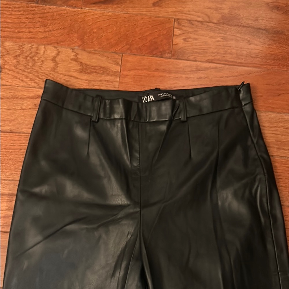 Awesome Zara Black Skinny Pants medium